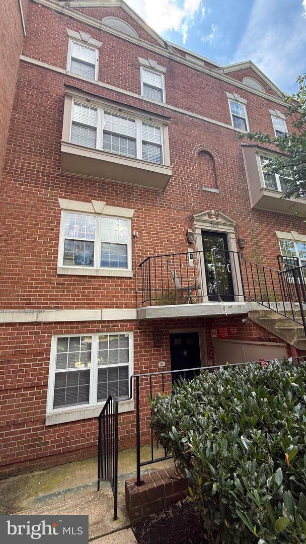 3808 Porter Street - Photo 1