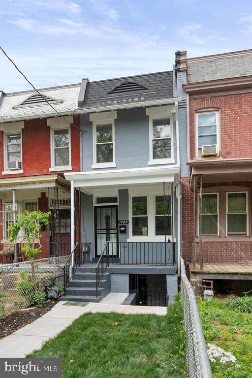 1209 Shepherd Street - Photo 1