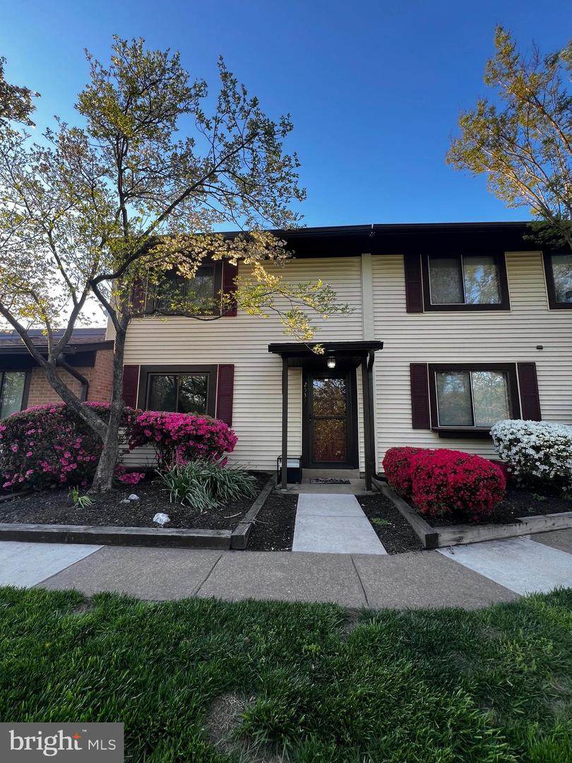 2533 Fox Ridge Court - Photo 1