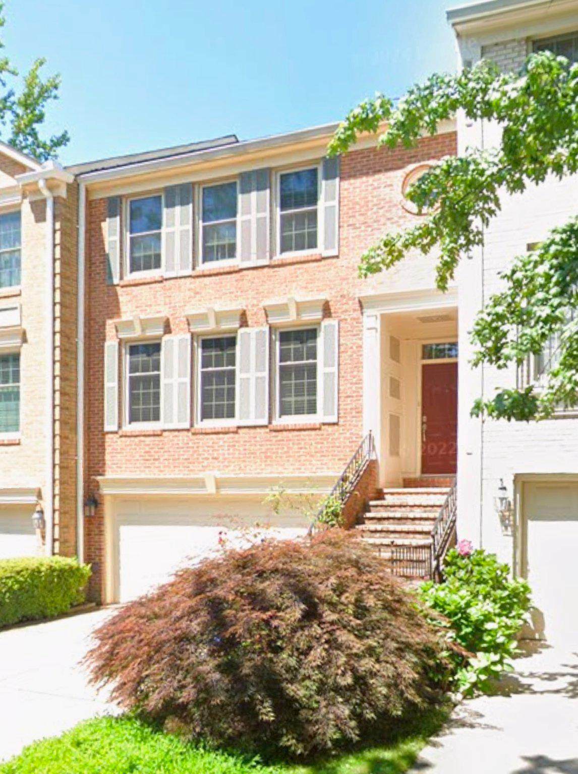 10952 Bloomingdale Drive - Photo 1
