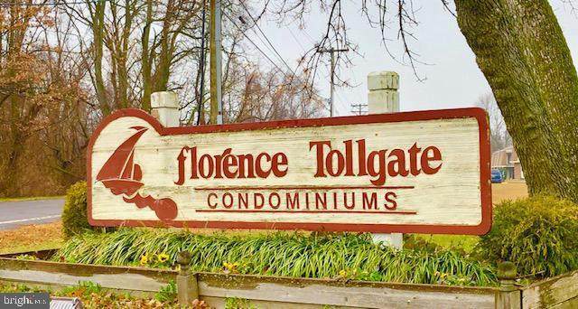 4-5 Florence Tollgate Place - Photo 1