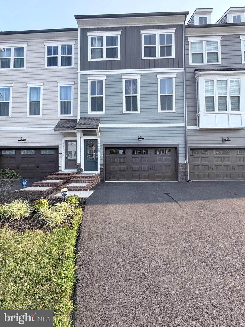 17958 Woods Overlook Drive - Photo 1