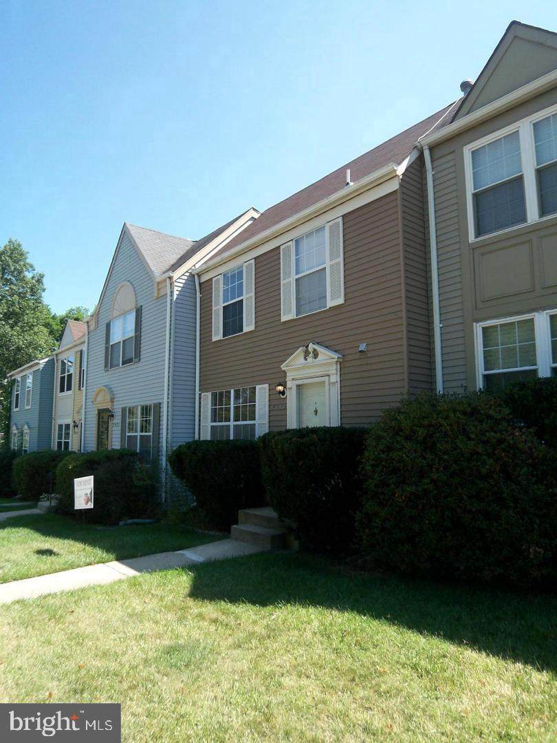 9033 Lee Highway - Photo 1