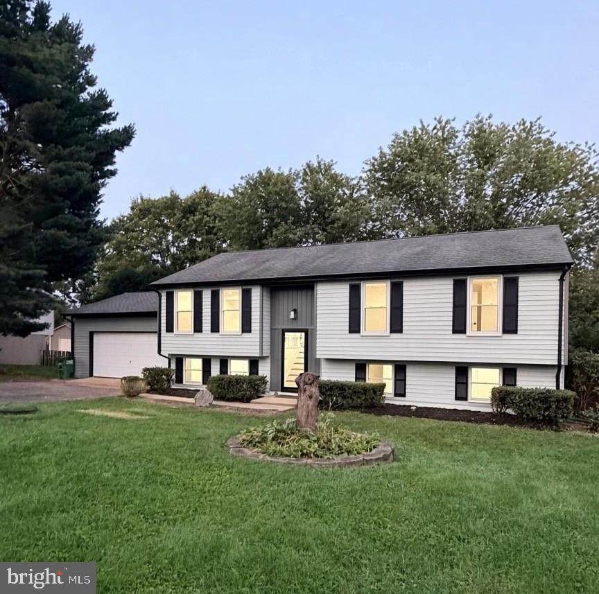 709 Paul Drive - Photo 1