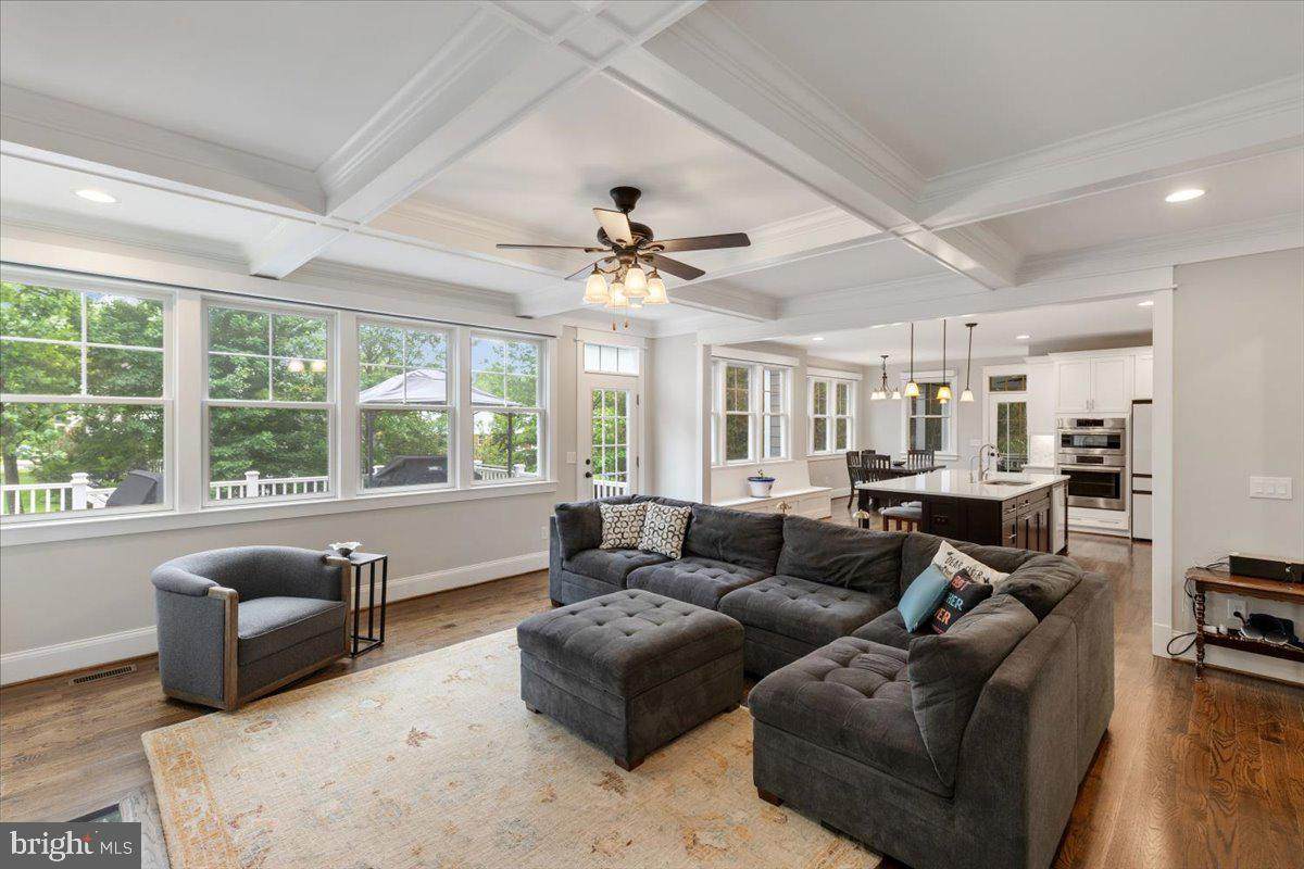 6619 Byrnes Drive - Photo 1