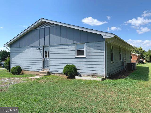 1807 Meadow Drive - Photo 1