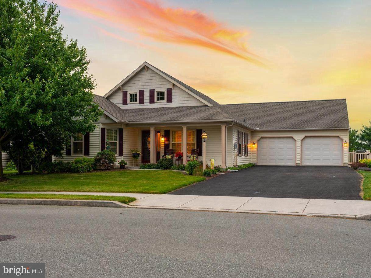 1050 Cambridge Drive - Photo 1