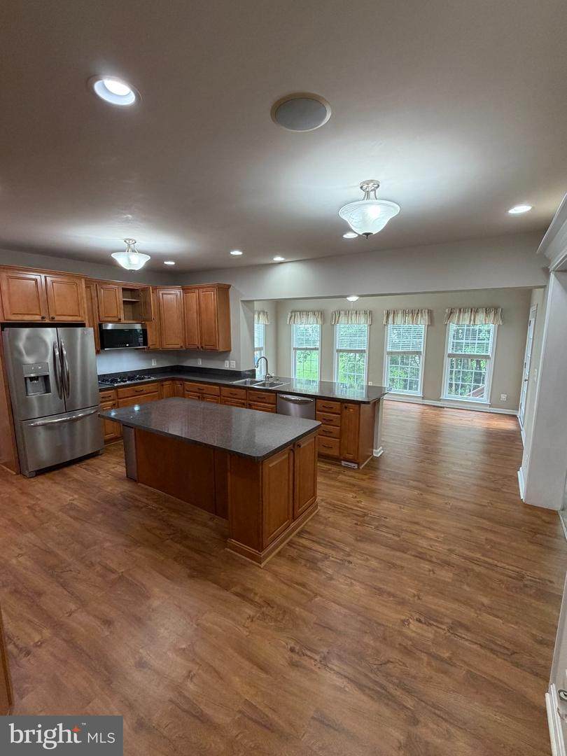 10410 Silver Creek Court - Photo 1