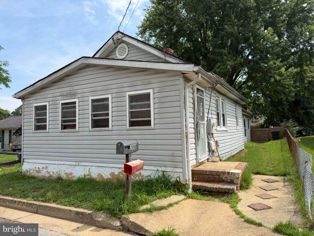 208 Parker Avenue - Photo 1