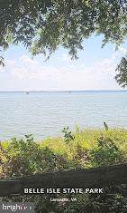 2010 River Road - Photo 47