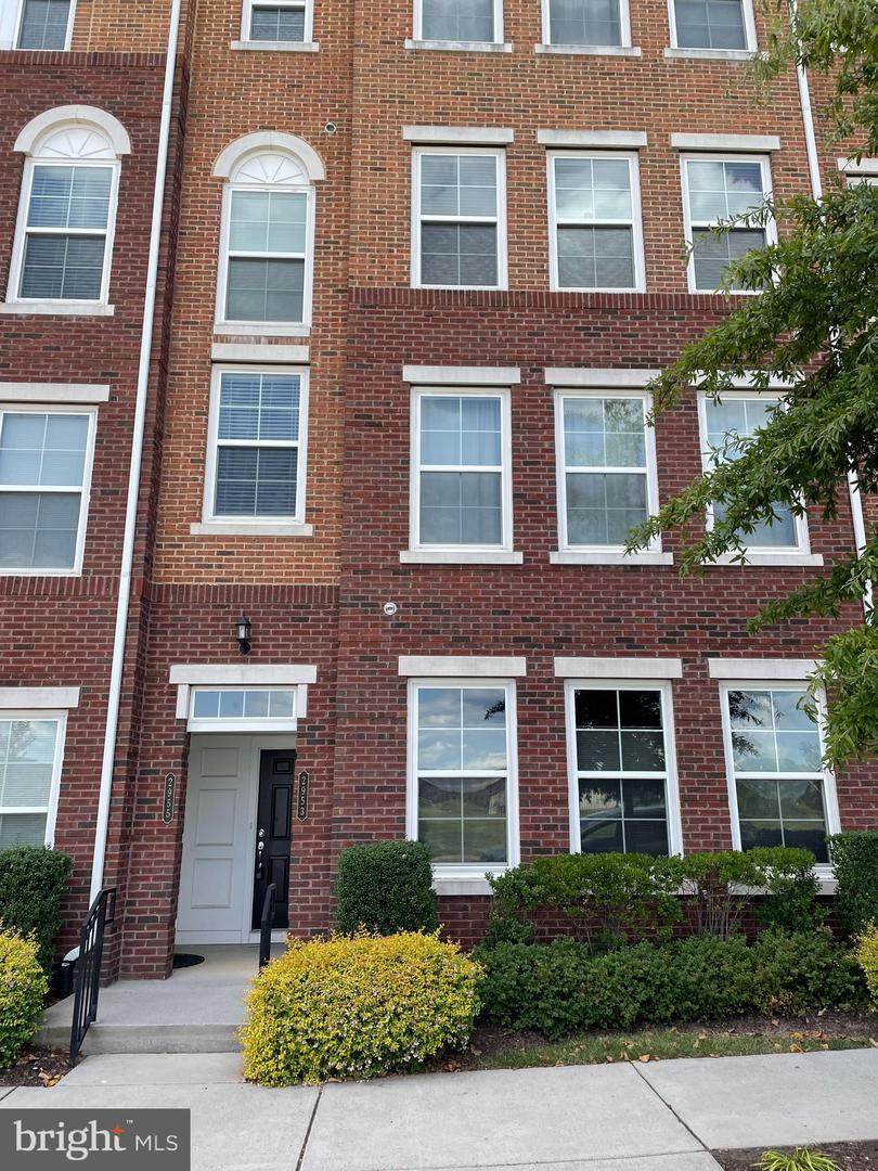 2953 Finsbury Place - Photo 1