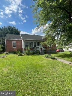 1338 Winchester Avenue - Photo 1