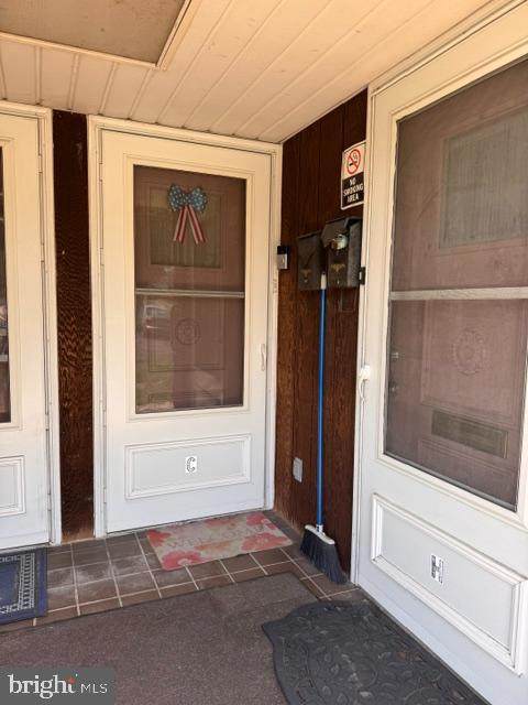 444 Holly Avenue - Photo 1