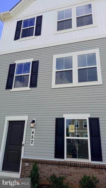 452 17TH Avenue - Photo 1