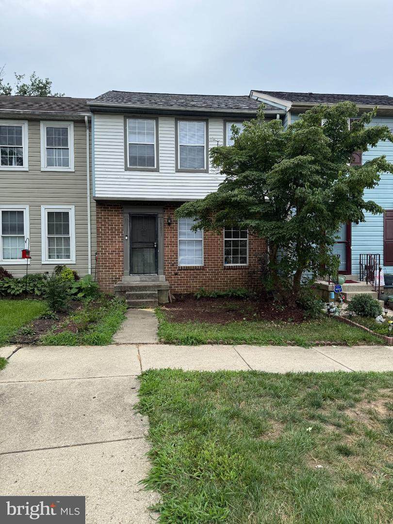 7431 Shady Glen Terrace - Photo 1
