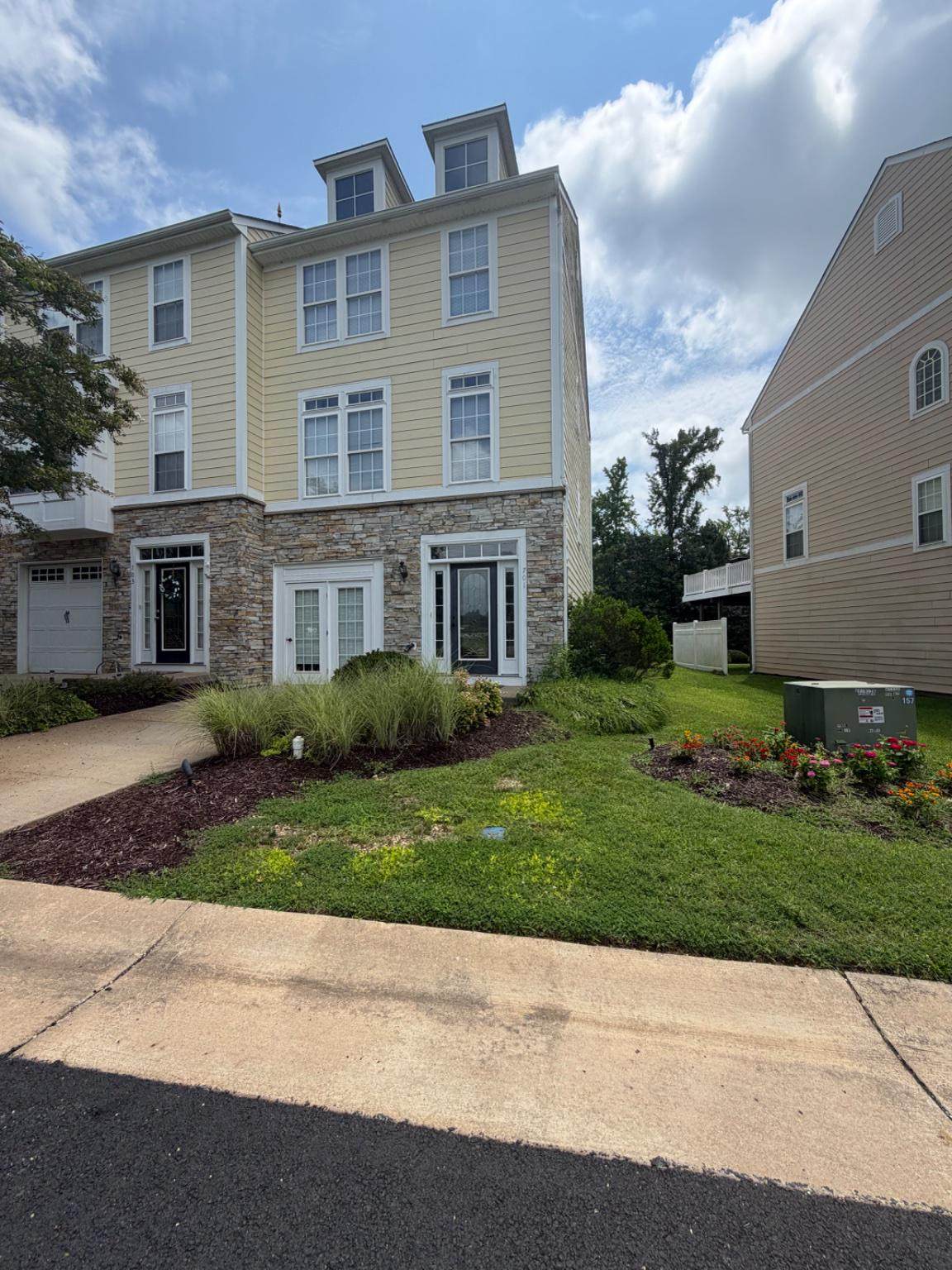 701 Monroe Point Drive - Photo 1