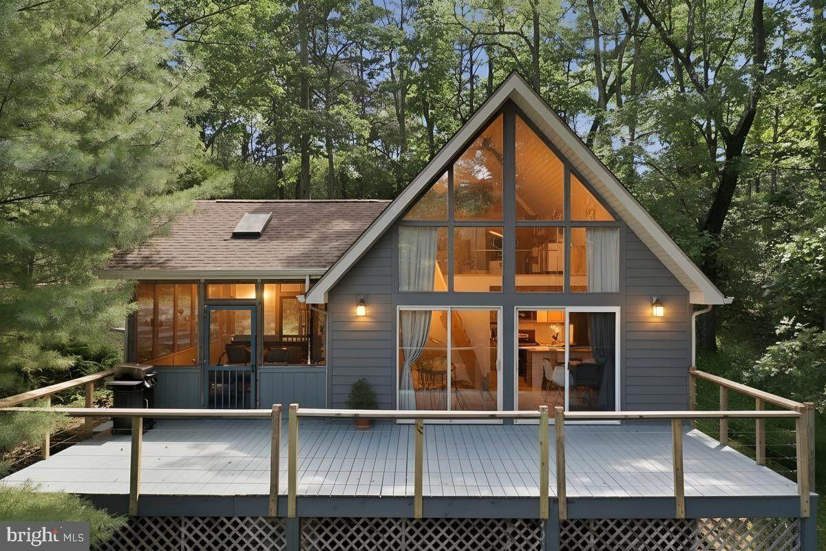 590 Whispering Pines Way - Photo 1