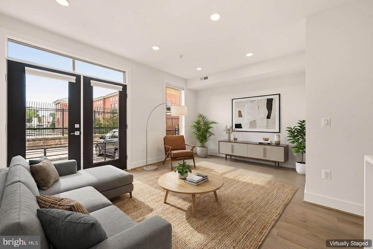 1508 F Street - Photo 1