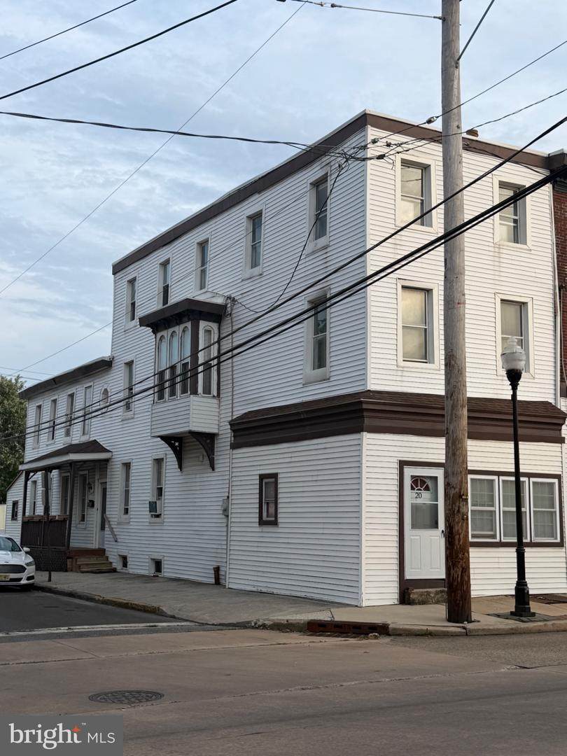 20 King Street - Photo 1