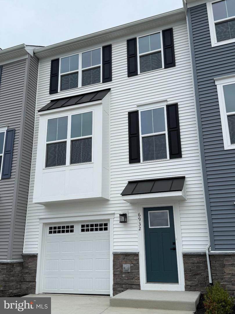 6932 Braxton Springs Way - Photo 1