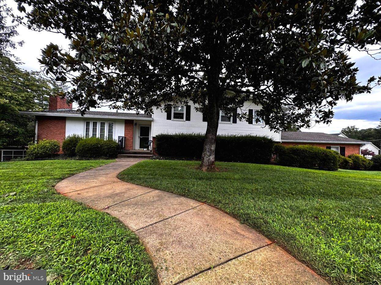 7260 Mosby Drive - Photo 1