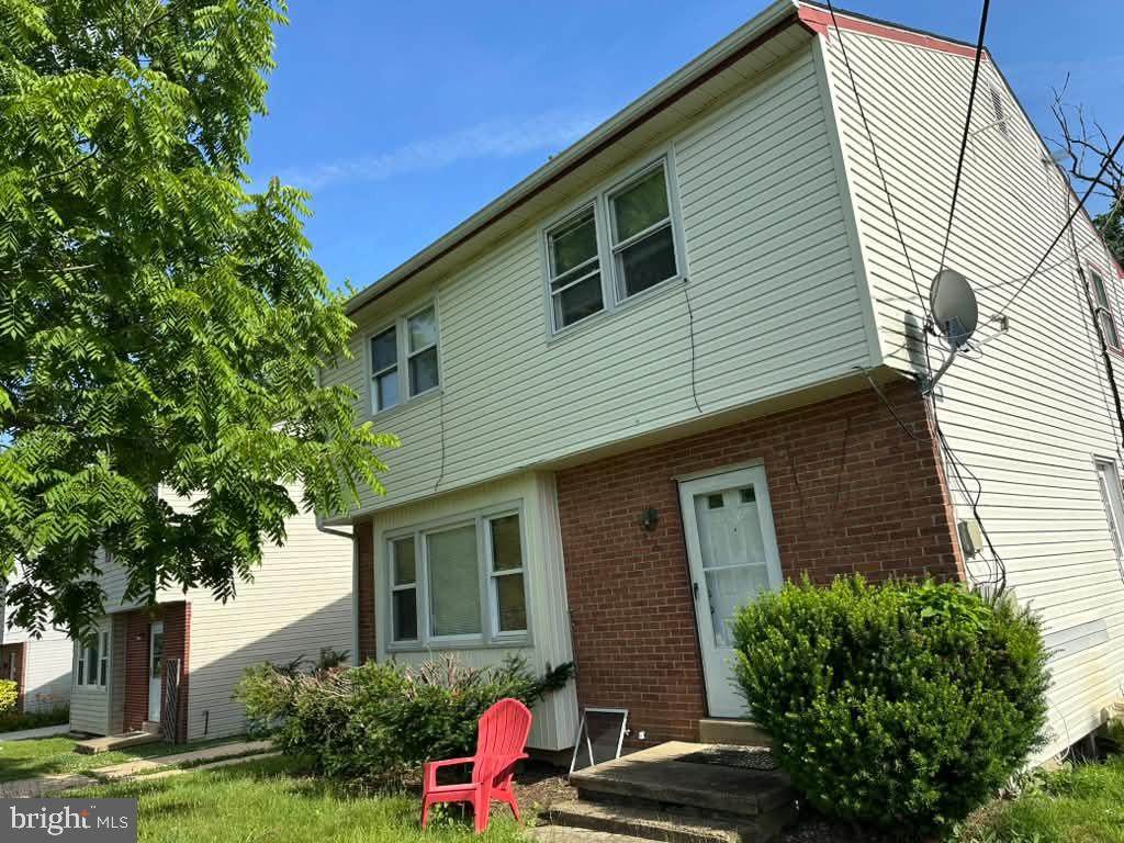 215 Murray Road - Photo 1