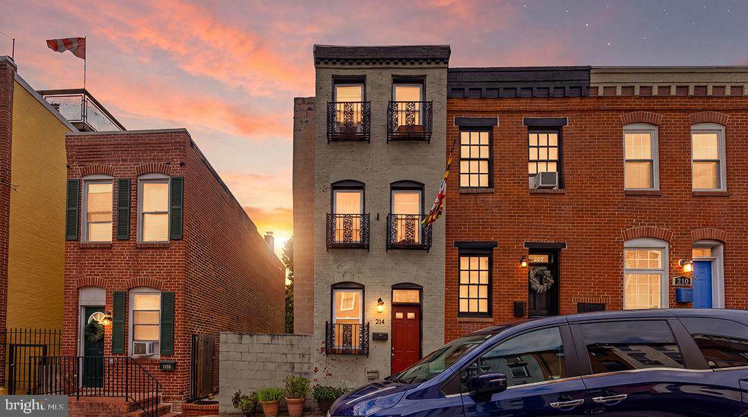 214 Castle Street - Photo 1