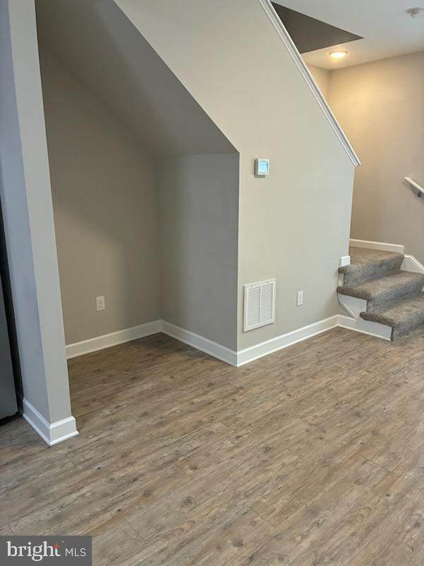 https://bt-photos.global.ssl.fastly.net/brightmls/orig_boomver_1_805293765830-2.jpg