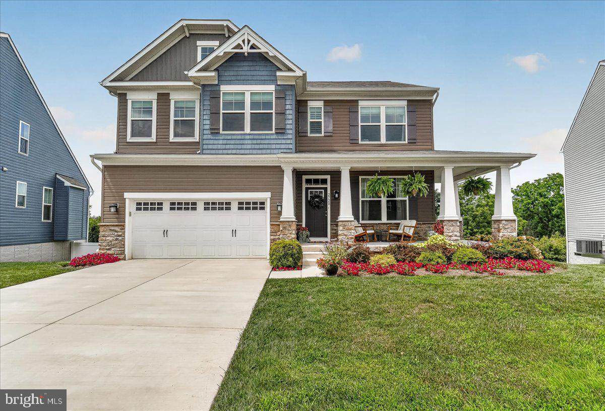 2728 Town View Circle - Photo 1