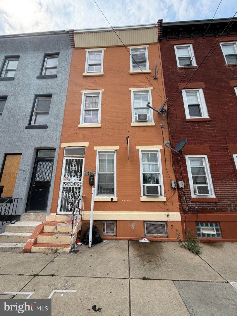 2040 Franklin Street - Photo 1