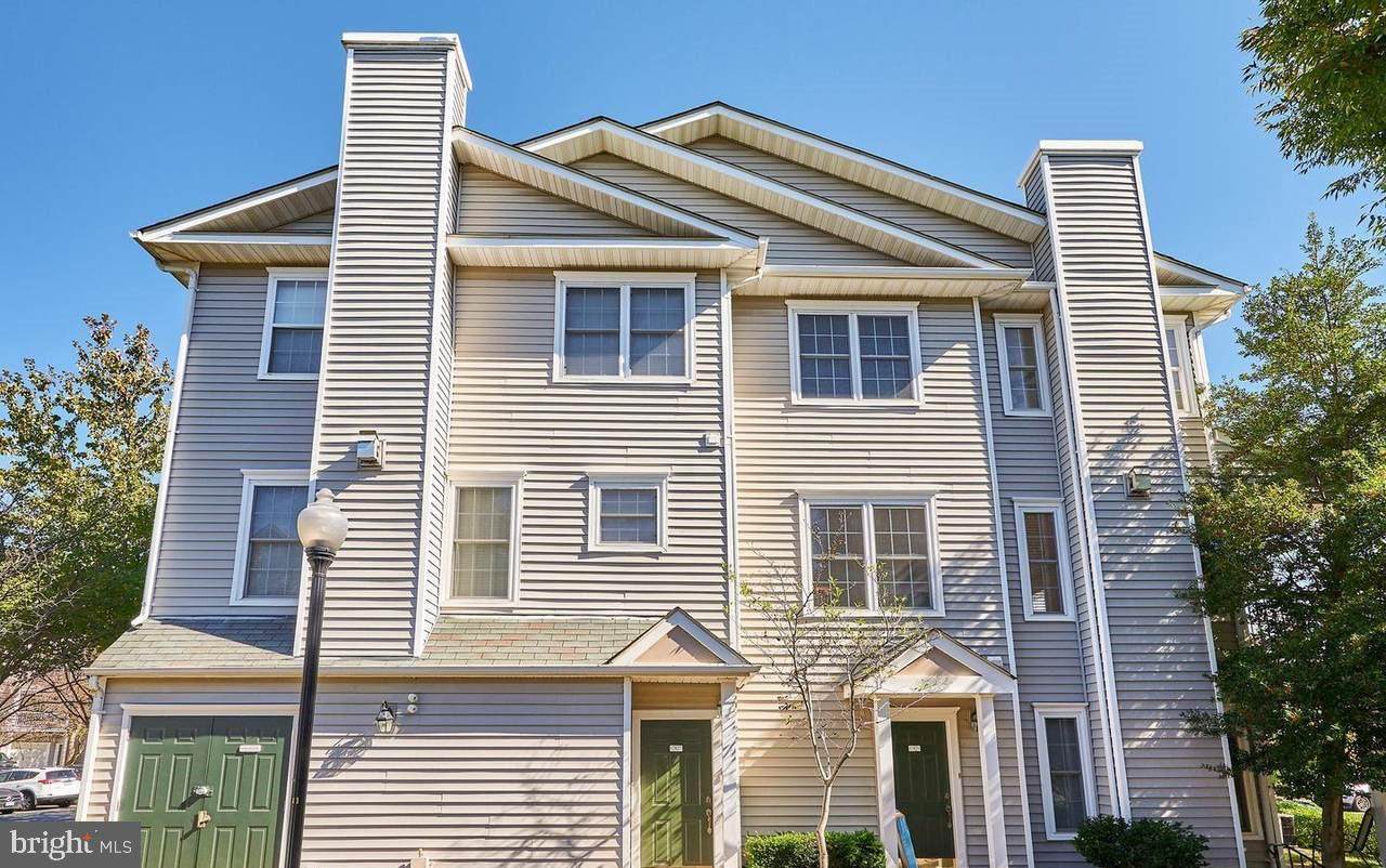 12827 Fair Briar Lane - Photo 1