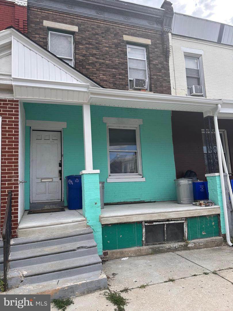 5458 Spruce Street - Photo 1