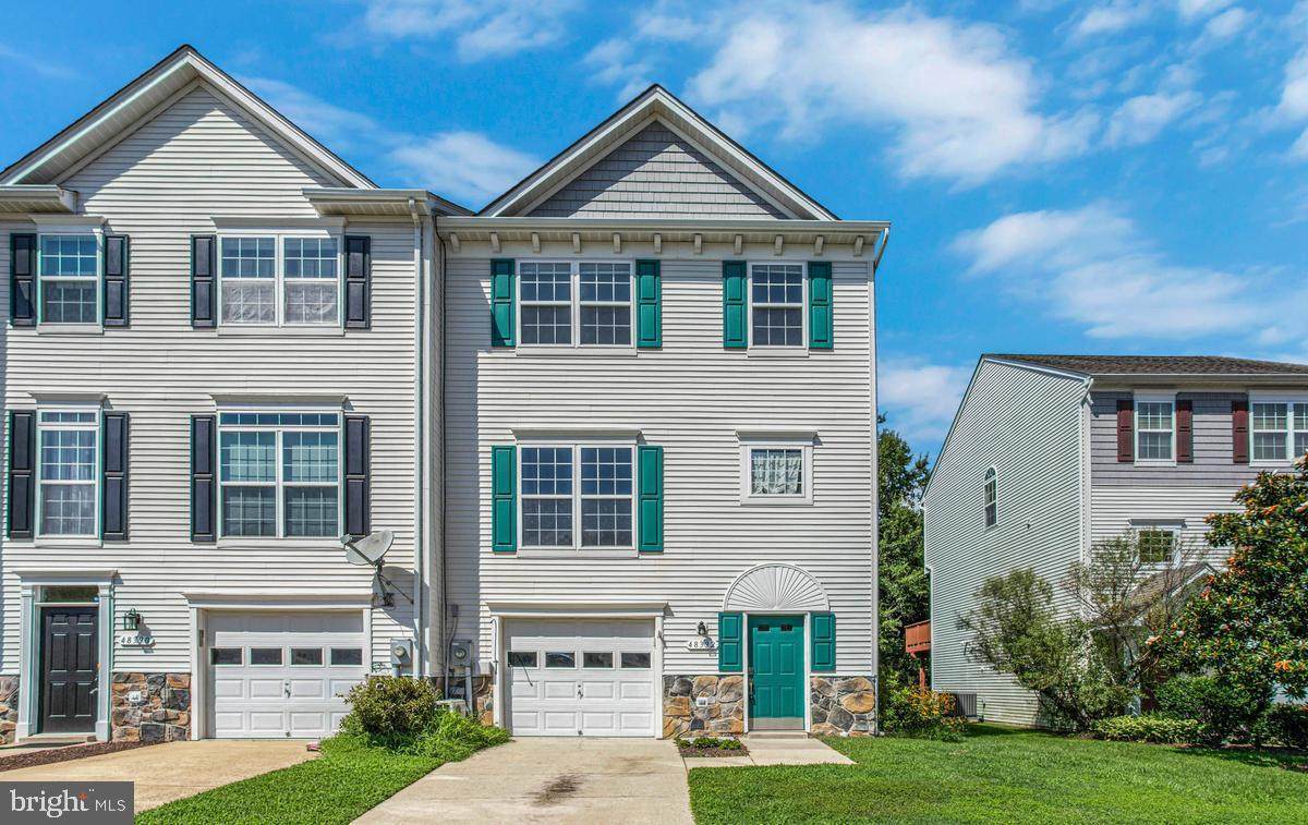 48392 Sunburst Drive - Photo 1