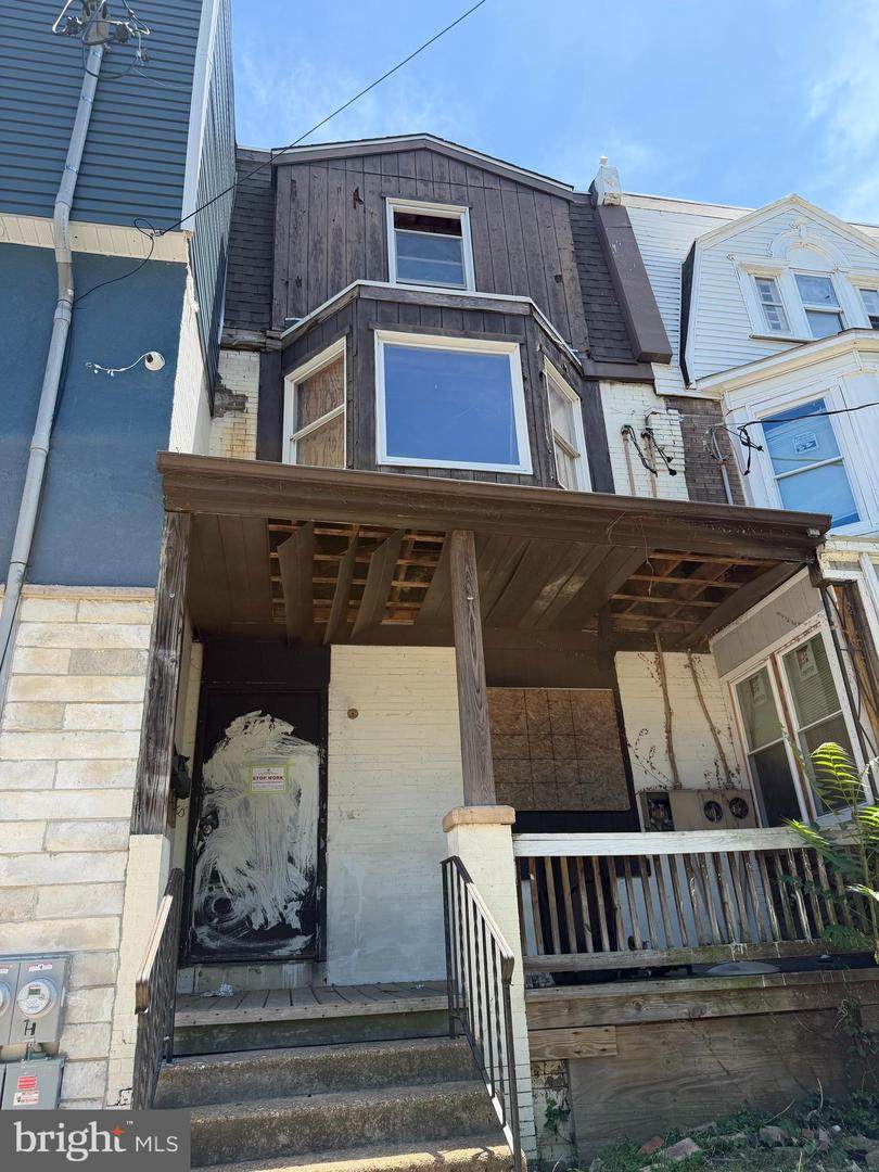 2120 Pine Street - Photo 1