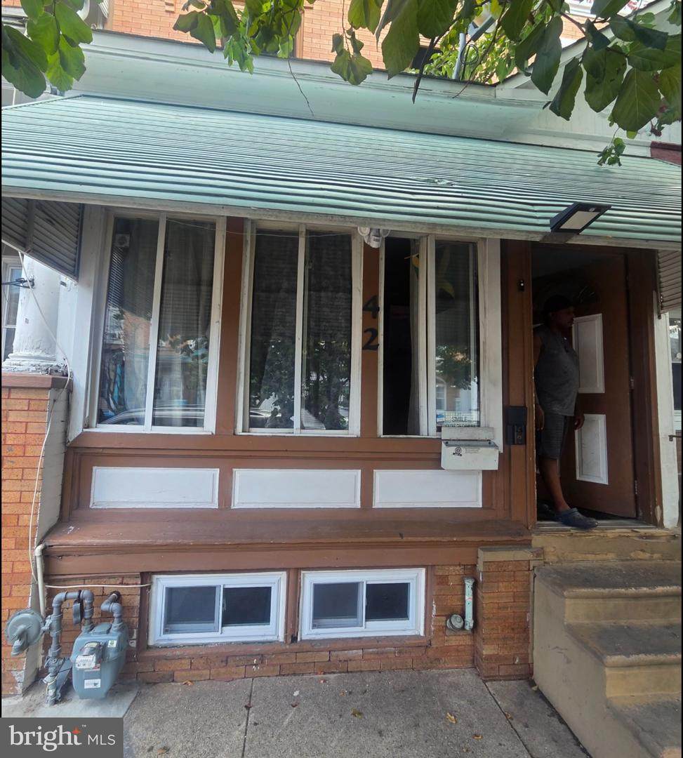 42 28TH Street - Photo 1