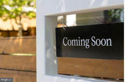 54 Vancouver Place - Photo 1