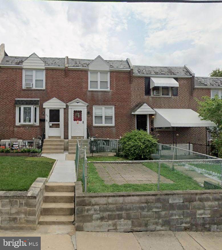 212 Golf Road - Photo 1