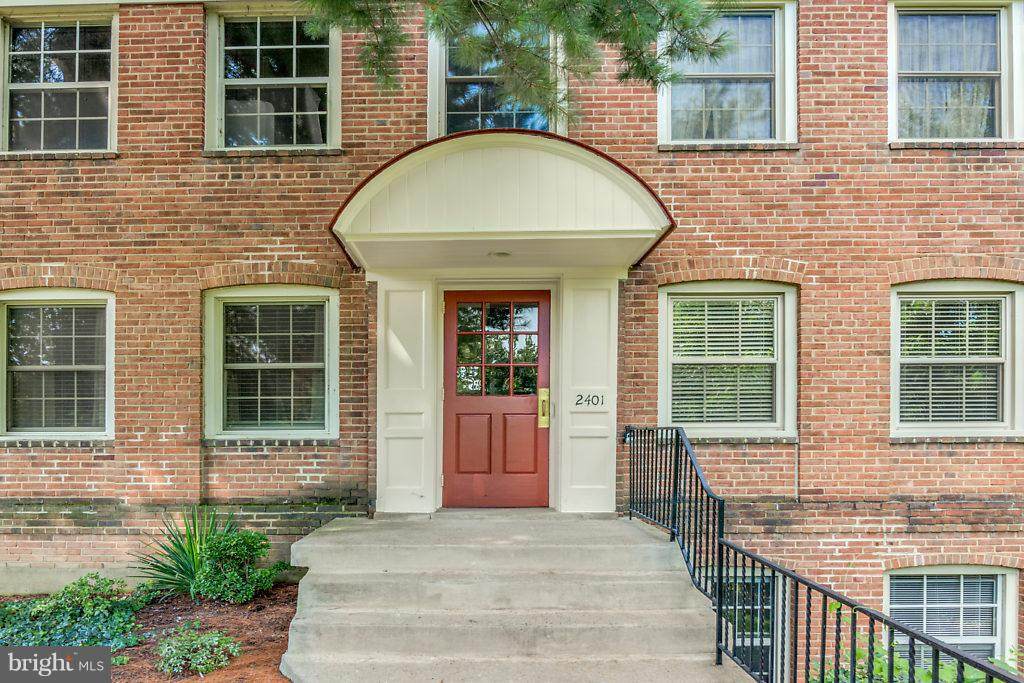 https://bt-photos.global.ssl.fastly.net/brightmls/orig_boomver_1_805313275016-2.jpg