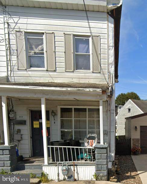 302 Vine Street - Photo 1