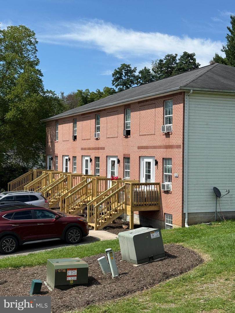 201,192,193,187 Glenn Street - Photo 1