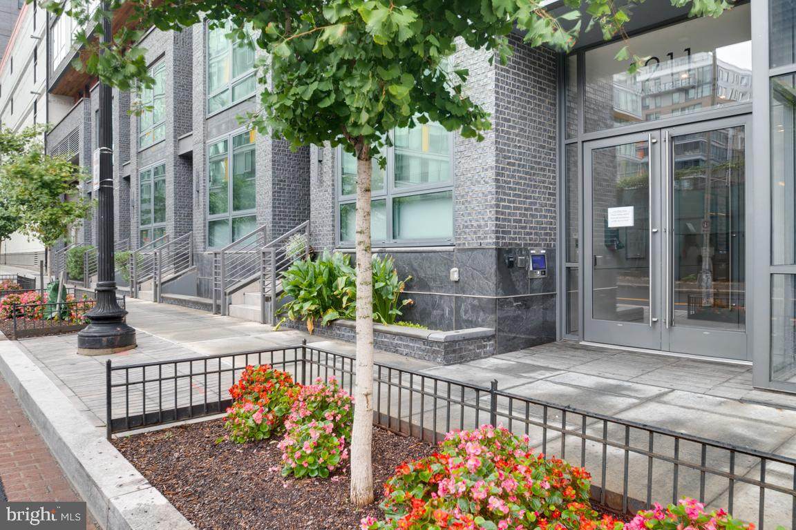1211 Van Street - Photo 1