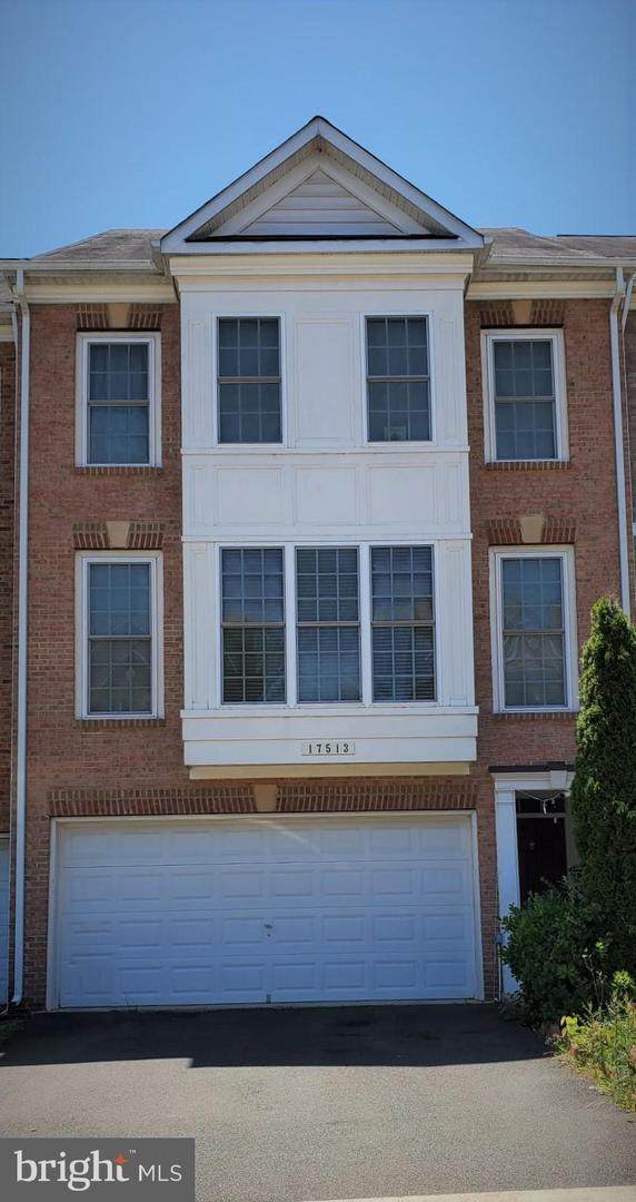 17513 Victoria Falls Drive - Photo 1