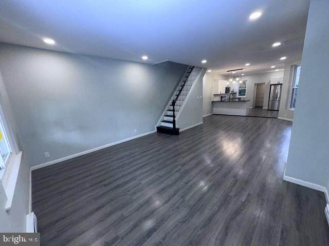 https://bt-photos.global.ssl.fastly.net/brightmls/orig_boomver_1_805318465142-2.jpg