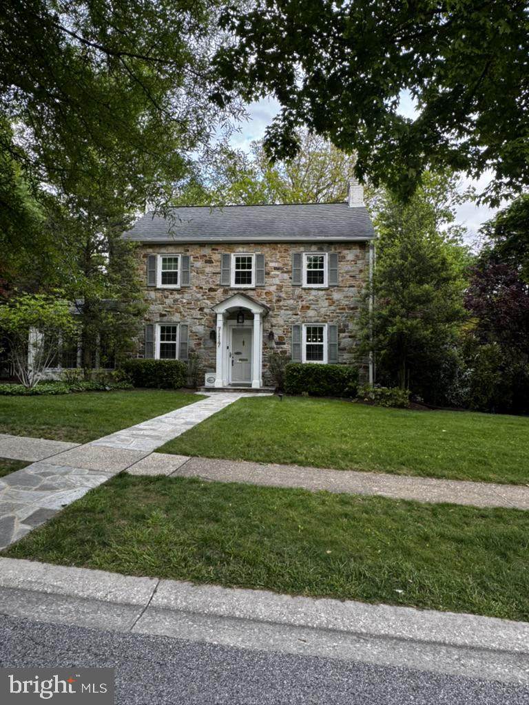 7117 Wardman Road - Photo 1