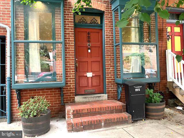 524 Bond Street - Photo 1