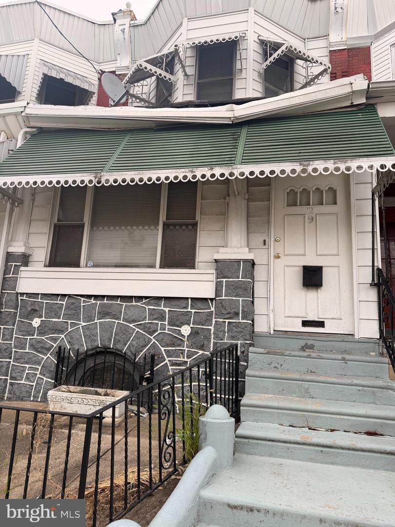 29 62ND Street - Photo 1
