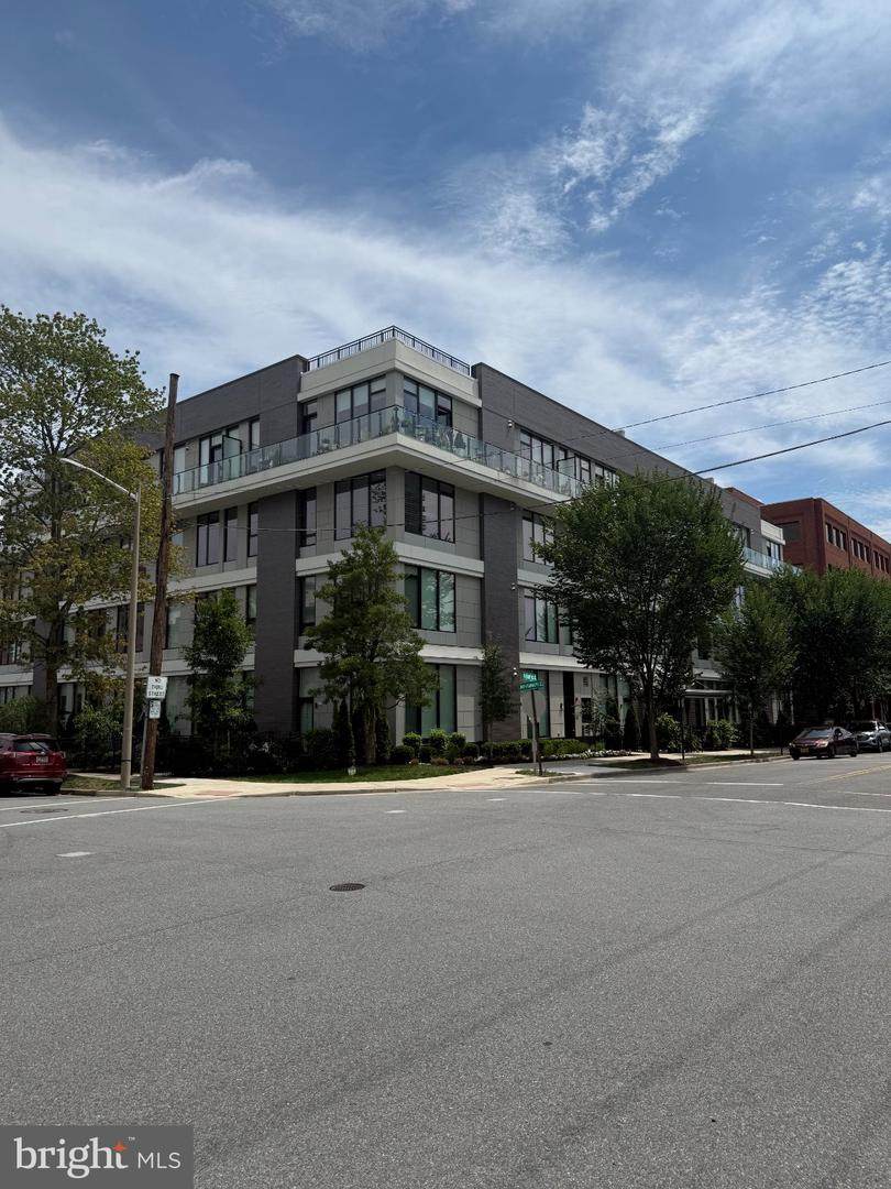 801 Fairfax Street - Photo 1