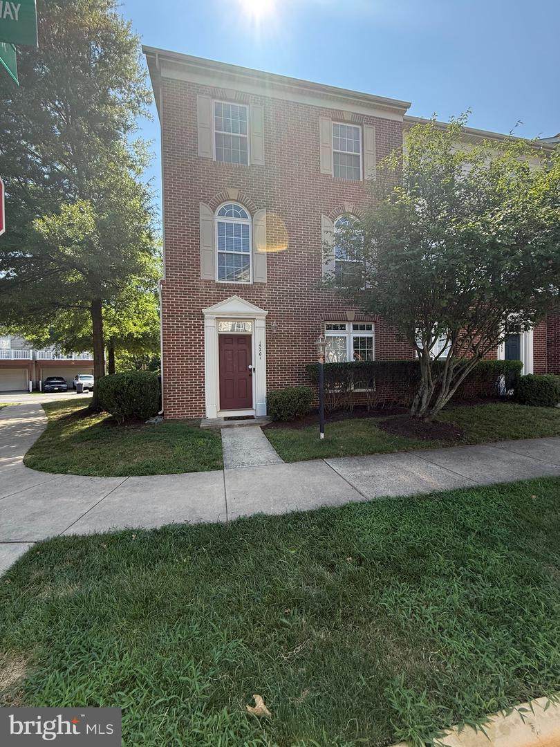 https://bt-photos.global.ssl.fastly.net/brightmls/orig_boomver_1_805325625064-2.jpg