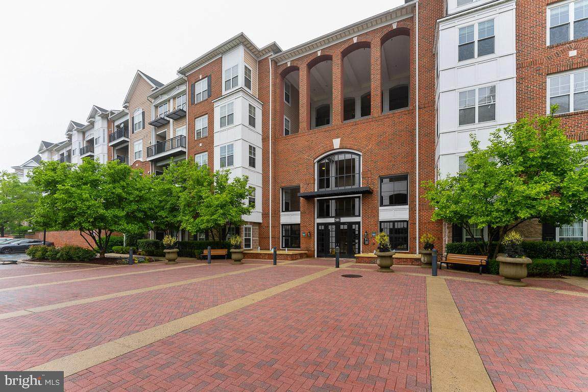 501 Hungerford Drive - Photo 1