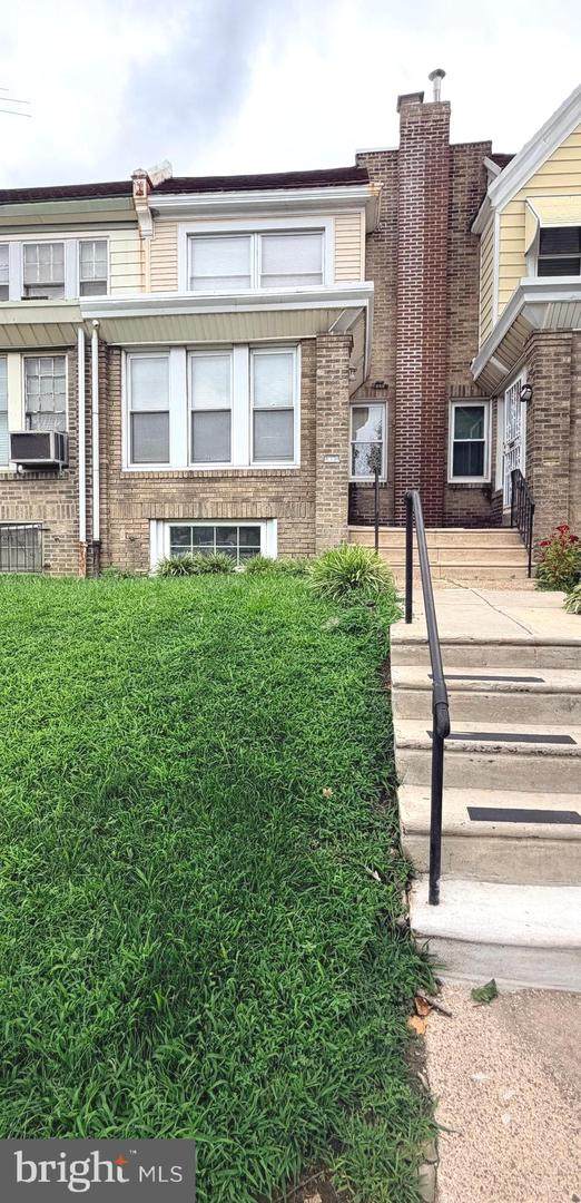 7353 Ogontz Avenue - Photo 1